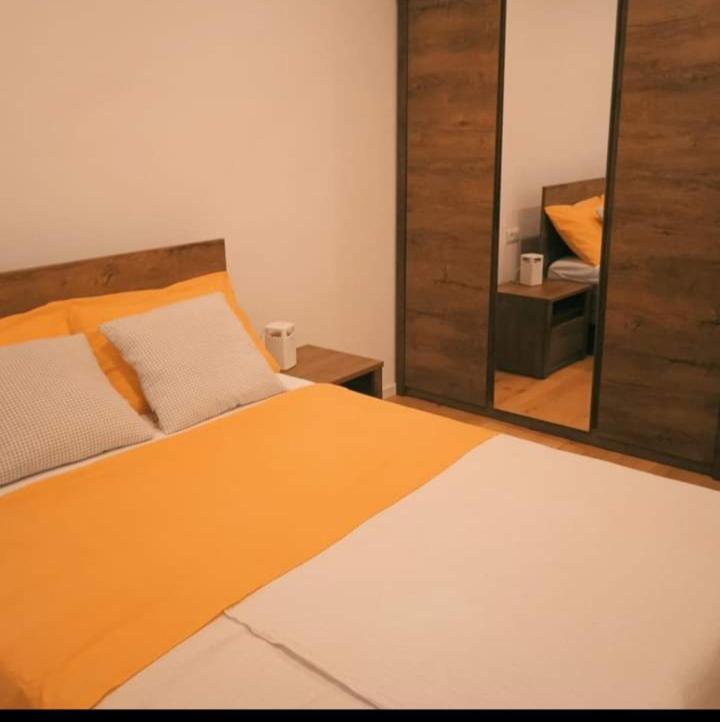 Apartman Paula Lägenhet Makarska Exteriör bild